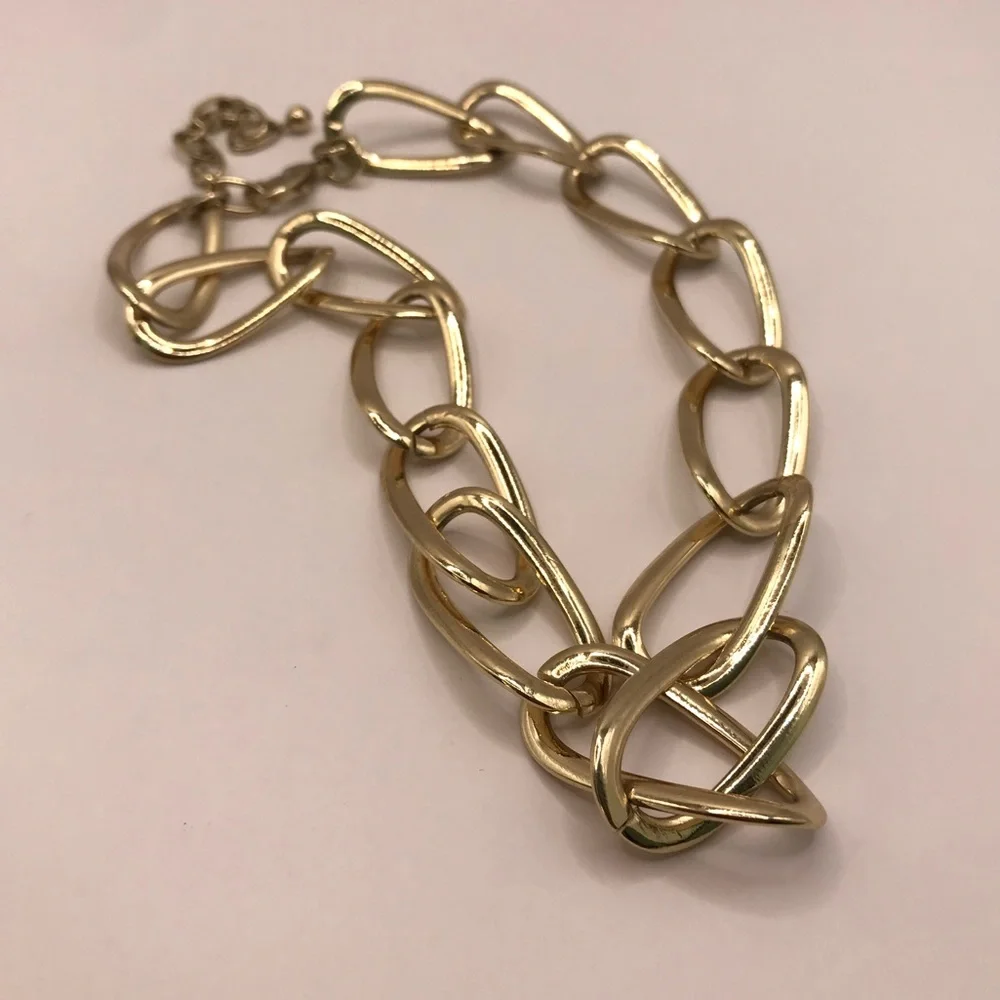 Gold-Tone Large Chain Links Necklace - Picture 5 of 8